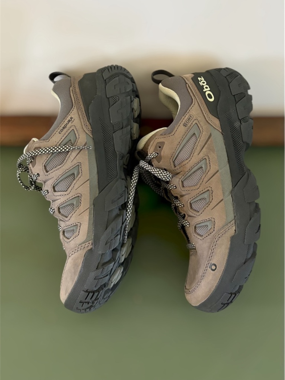 Women’s Oboz Sawtooth X Low Waterproof shoes, 7.5 Hazy Gray Hiking Shoes Boots - Picture 5 of 12